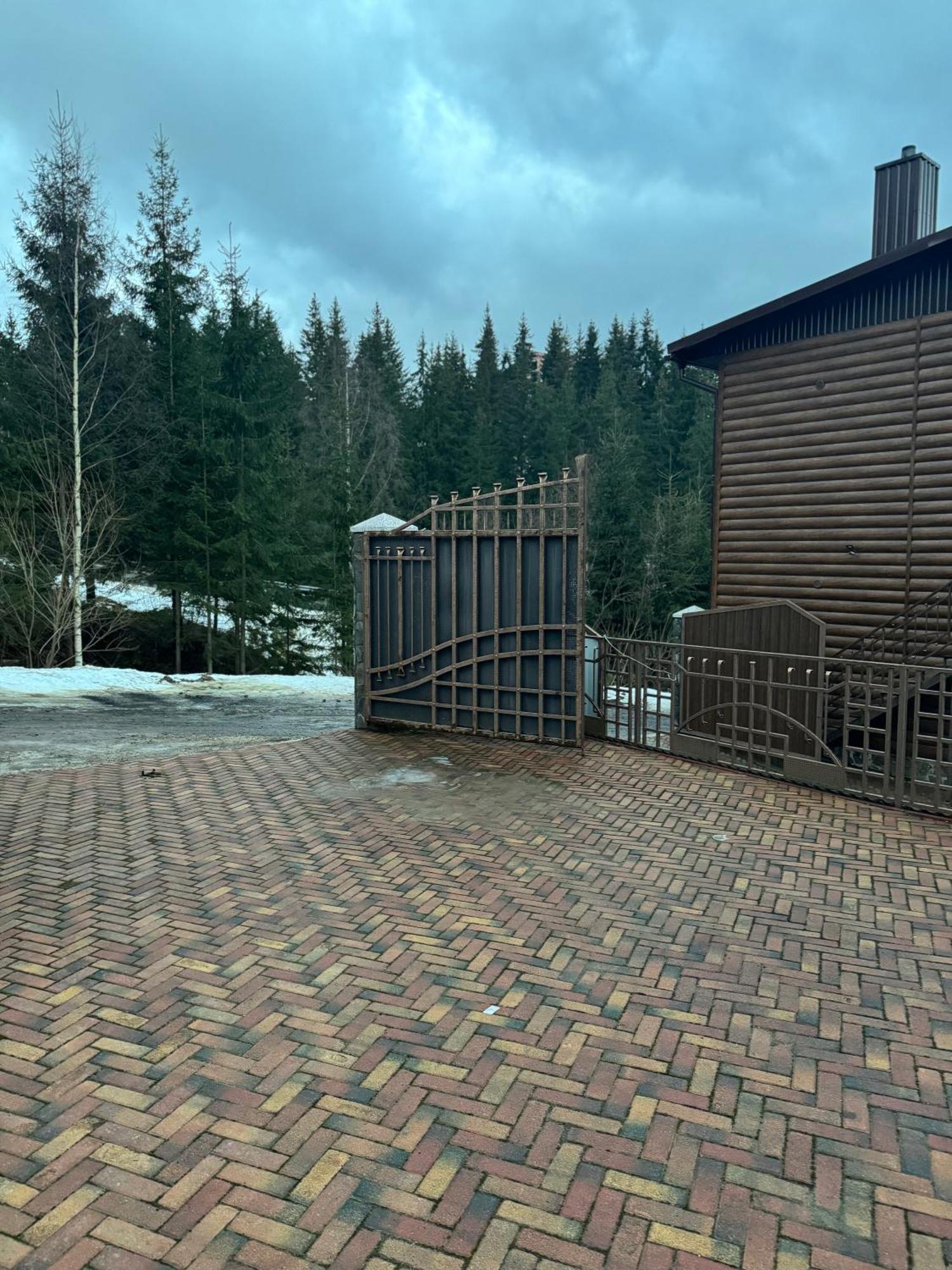 Садиба Mishel Yablunytsya Exterior photo